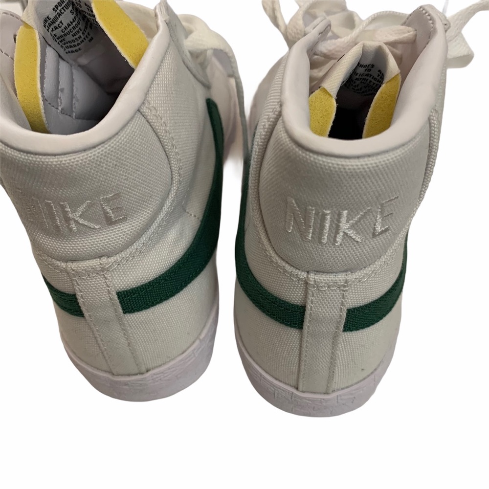 Women’s Nike Blazer Mid ‘77 Canvas Sneakers - Picture 6 of 6